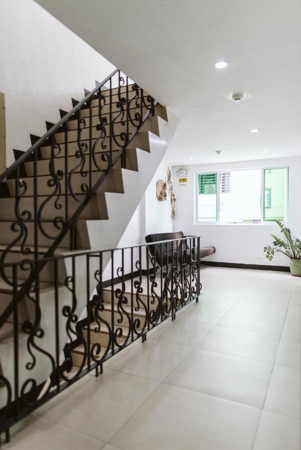 San Agustin Residences Makati City Exterior photo