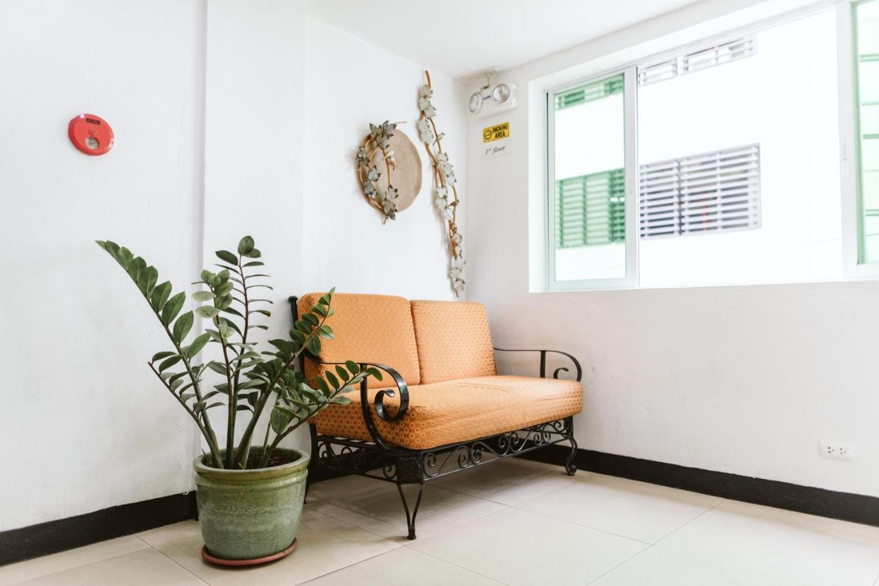 San Agustin Residences Makati City Exterior photo